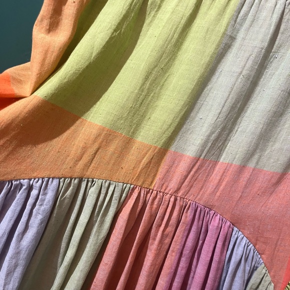 Amazing hand loomed 100% cotton skirt by Rujuta Sheth. - Picture 4 of 5